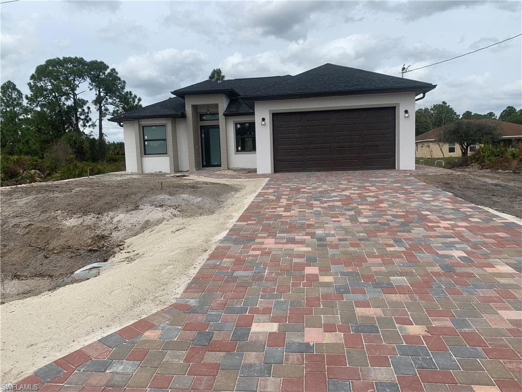867 Campbell ST E LEHIGH ACRES, FL 33974