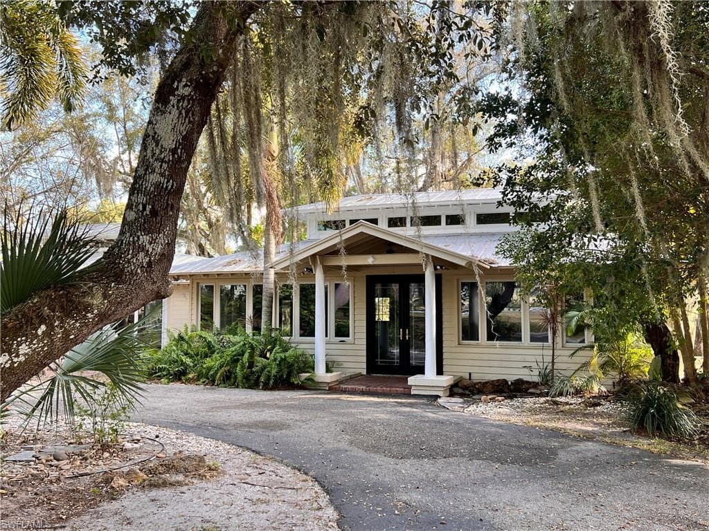 3220 Fort Denaud RD FORT DENAUD, FL 33935