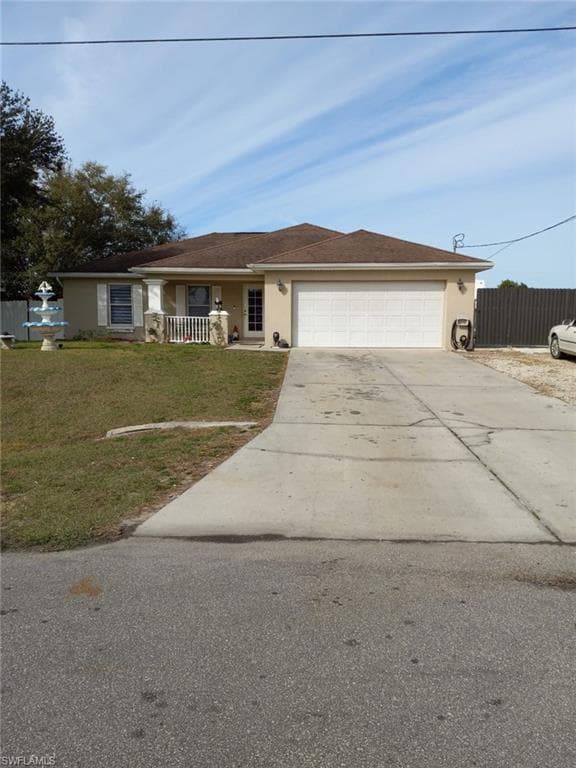 1011 Chapel AVE LEHIGH ACRES, FL 33971