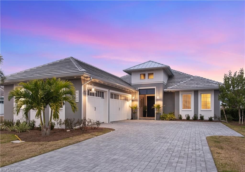 6109 Megans Bay DR NAPLES, FL 34113