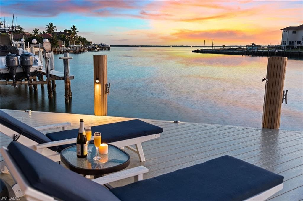 739 Fairlawn CT MARCO ISLAND, FL 34145