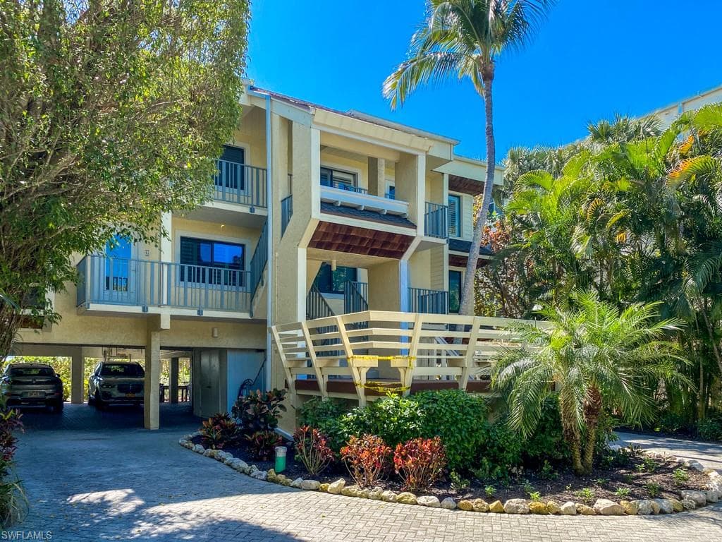 2501 W Gulf DR A SANIBEL, FL 33957