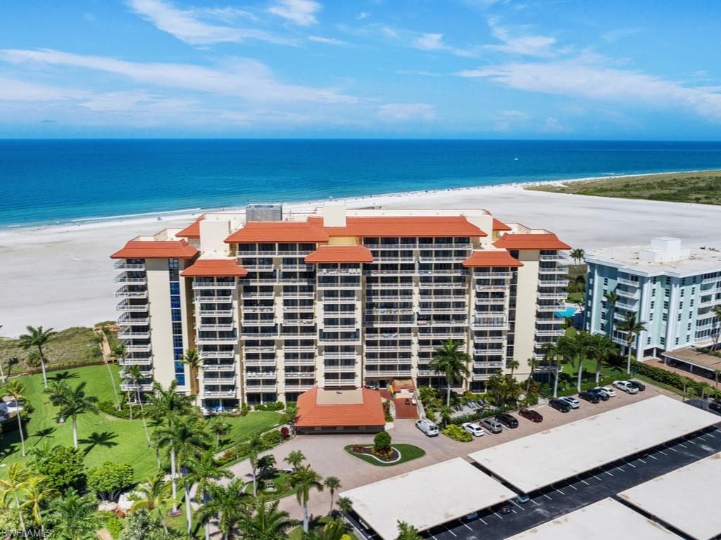 180 Seaview CT 304 MARCO ISLAND, FL 34145