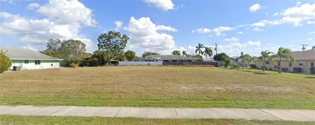 1413 Academy BLVD CAPE CORAL, FL 33990