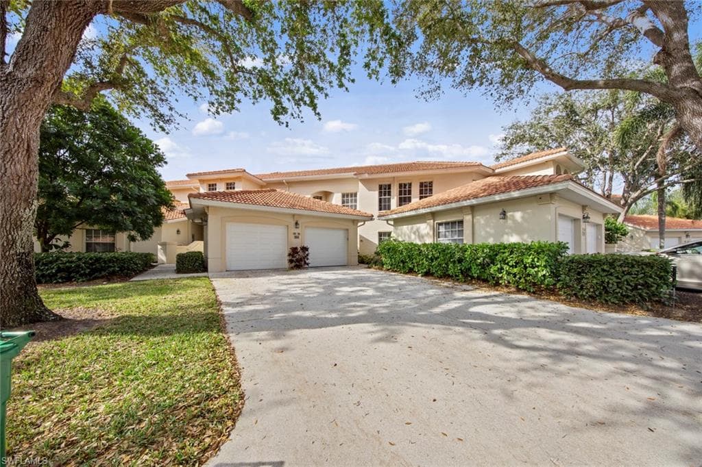 1054 Egrets Walk CIR 103 NAPLES, FL 34108
