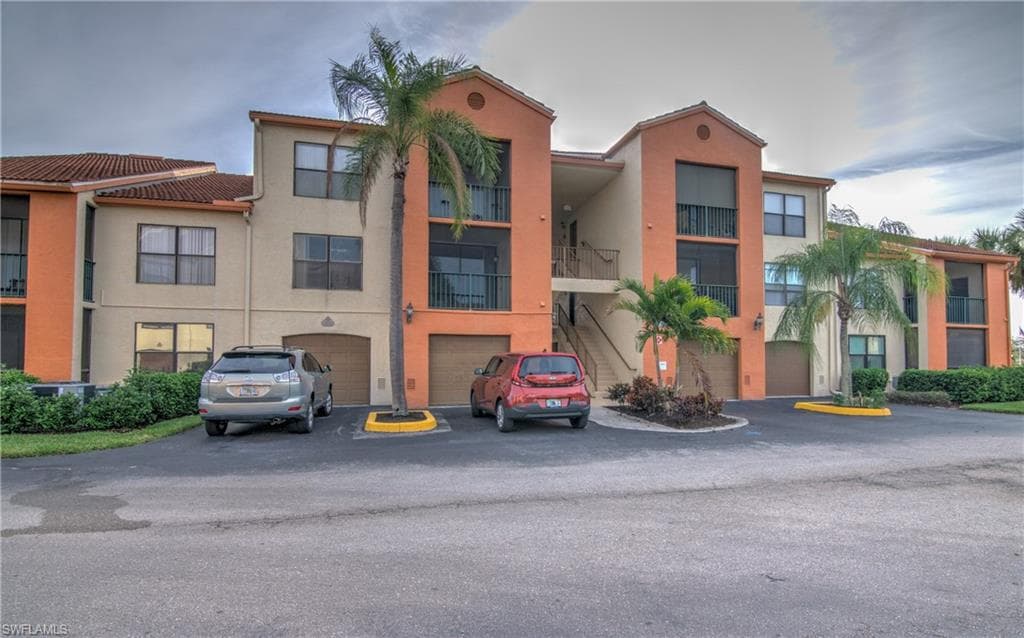 13521 Eagle Ridge DR 123 FORT MYERS, FL 33912