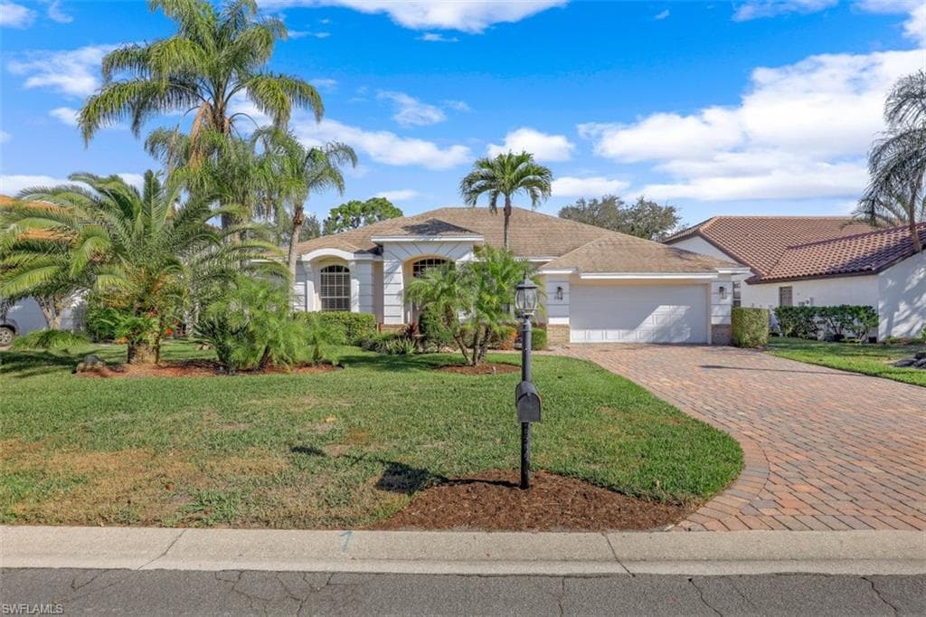 316 Lambton LN NAPLES, FL 34104