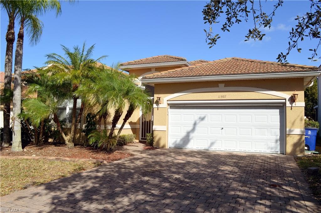 11597 Plantation Preserve CIR S FORT MYERS, FL 33966