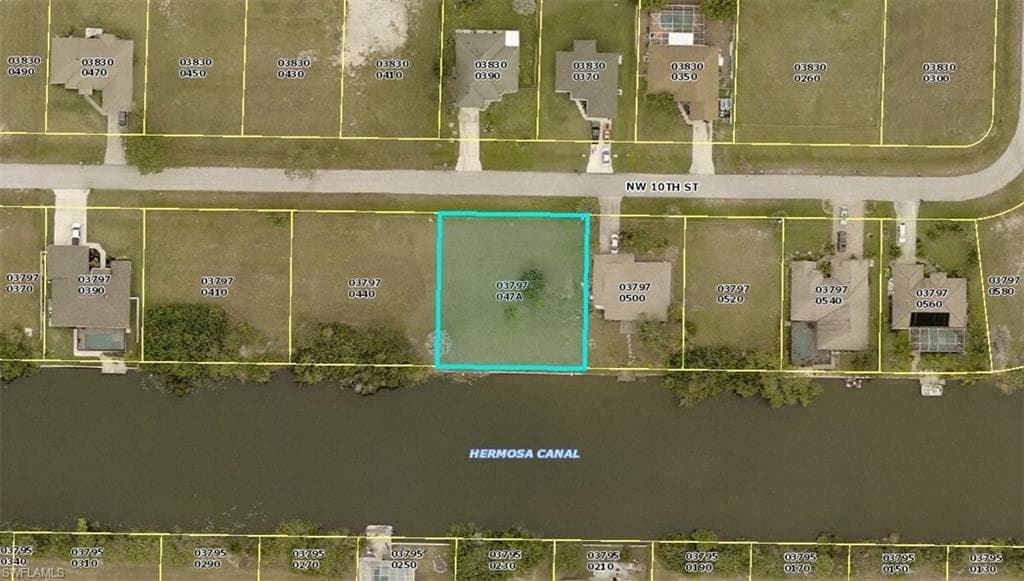 2104 NW 10th ST CAPE CORAL, FL 33993