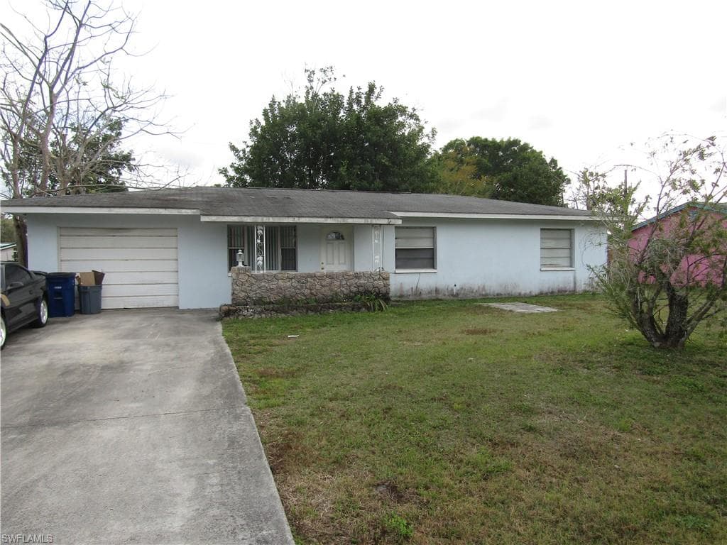 13019 3rd ST FORT MYERS, FL 33905