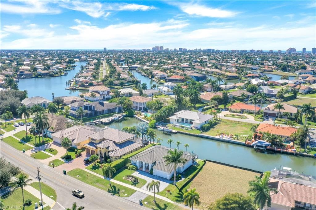 222 Barfield DR MARCO ISLAND, FL 34145