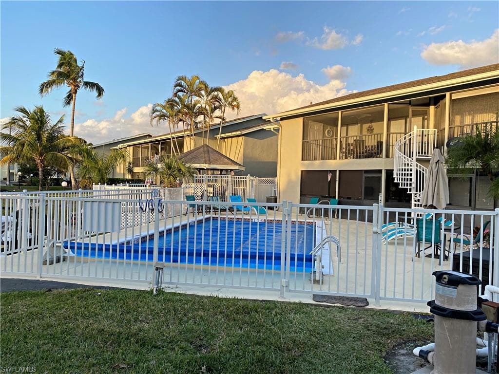 829 SW 47th TER 205 CAPE CORAL, FL 33914