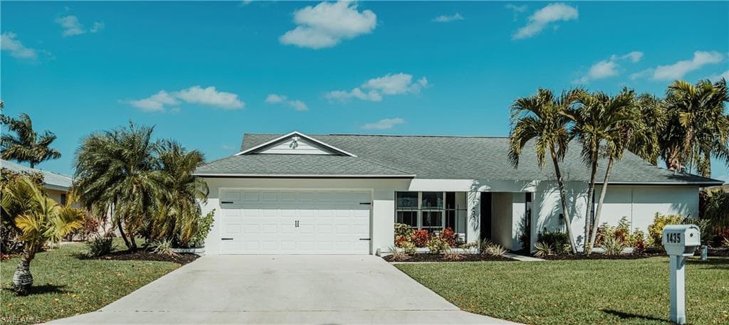 1435 Tredegar DR FORT MYERS, FL 33919