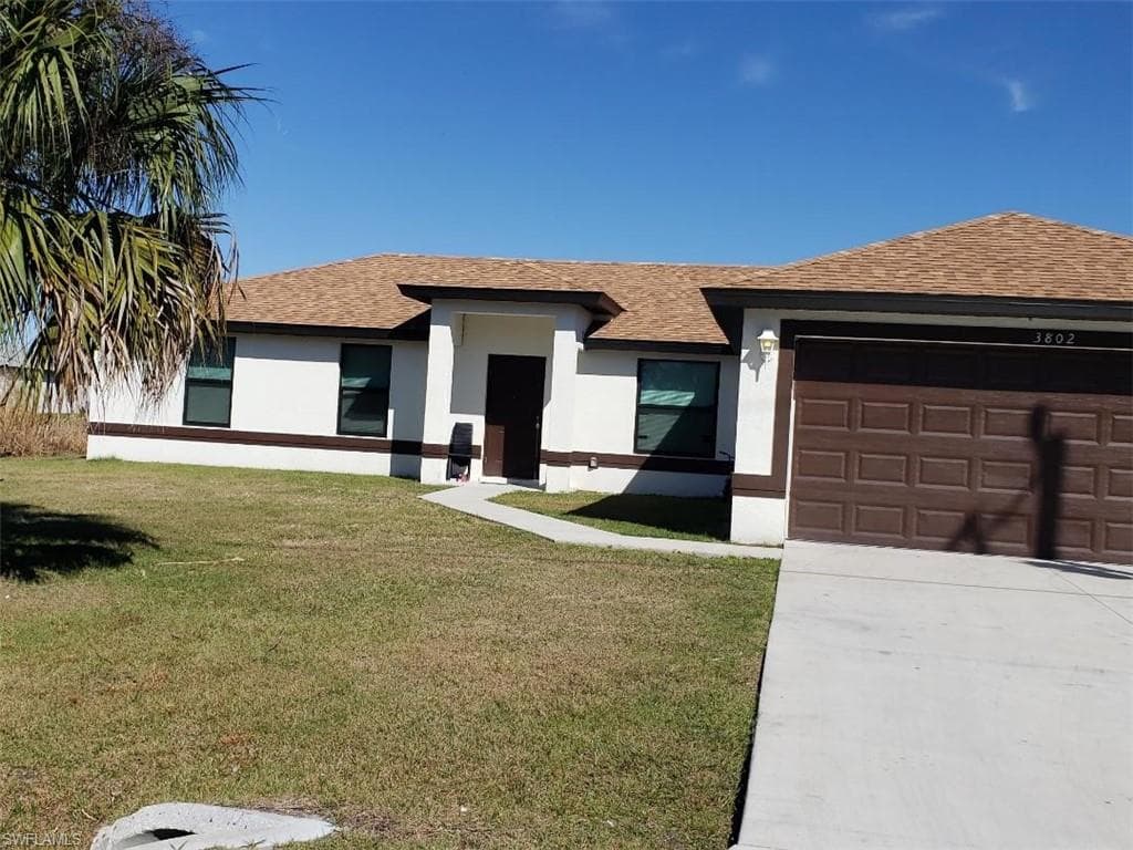 3802 34th ST SW LEHIGH ACRES, FL 33976