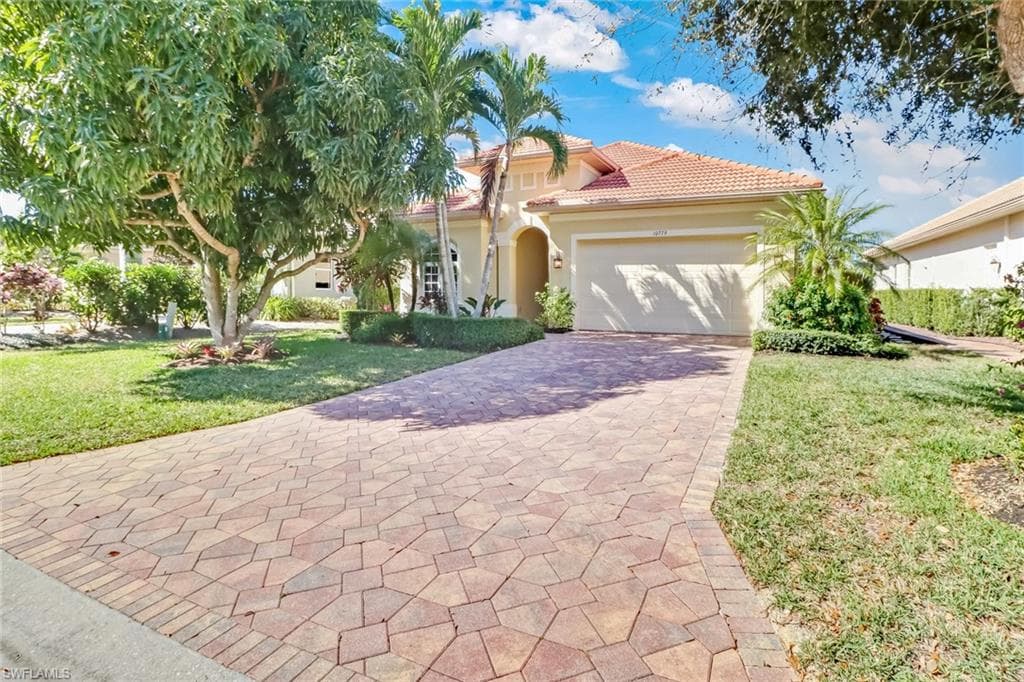 10779 Longshore WAY E NAPLES, FL 34119