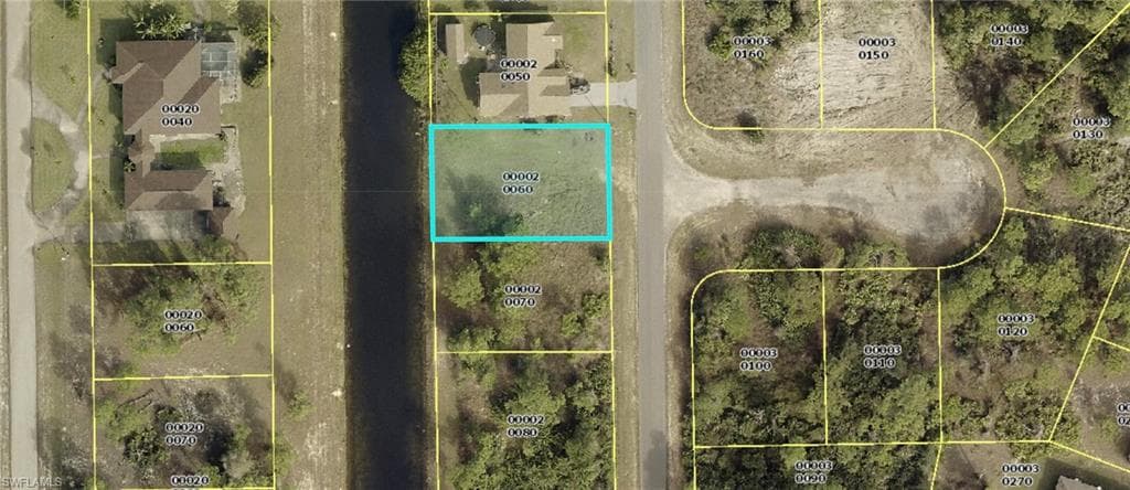712 Anaconda AVE S LEHIGH ACRES, FL 33974