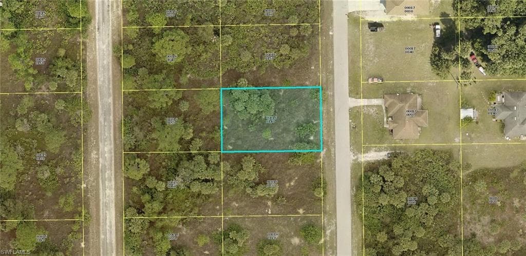 512 Herrin AVE LEHIGH ACRES, FL 33974