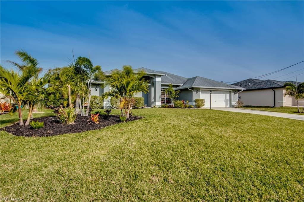 2603 SW 28th TER CAPE CORAL, FL 33914