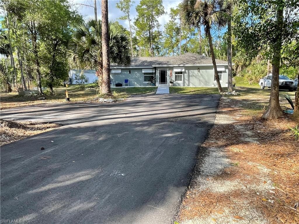 4733 10th AVE SE NAPLES, FL 34117