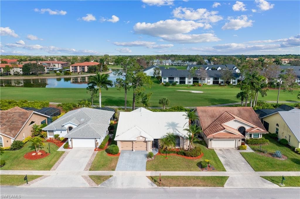 442 COUNTRYSIDE DR NAPLES, FL 34104