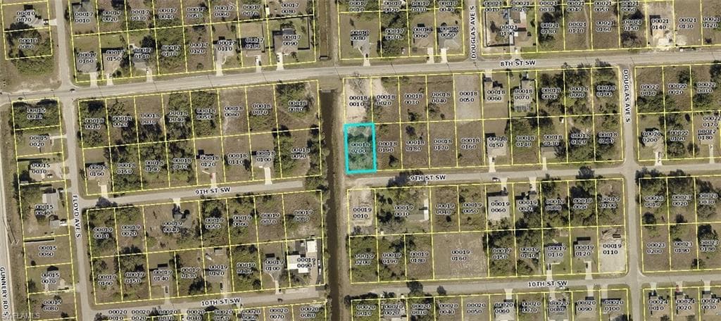 4218 9th ST SW LEHIGH ACRES, FL 33976