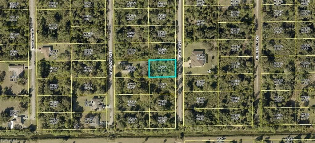 407 North AVE LEHIGH ACRES, FL 33972