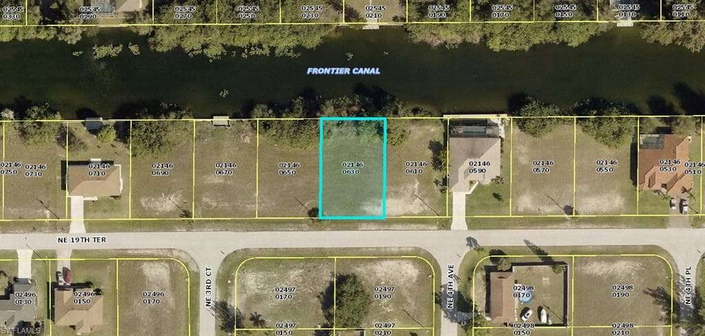 347 NE 19th TER CAPE CORAL, FL 33909
