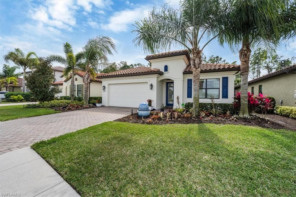4407 Raffia Palm CIR NAPLES, FL 34119