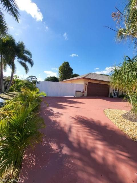 4301 Orange Grove BLVD NORTH FORT MYERS, FL 33903