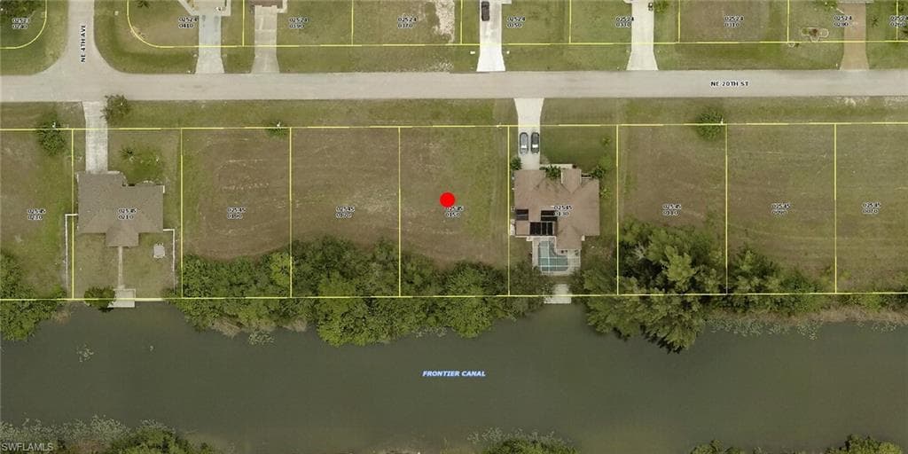 412 NE 20th ST CAPE CORAL, FL 33909