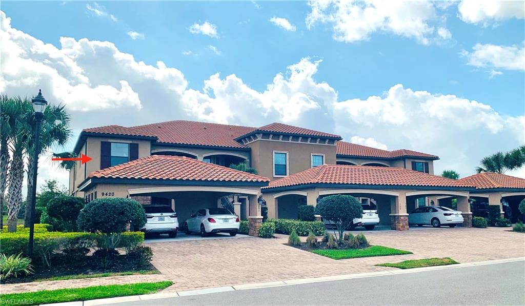 9420 Benvenuto CT 201 NAPLES, FL 34119