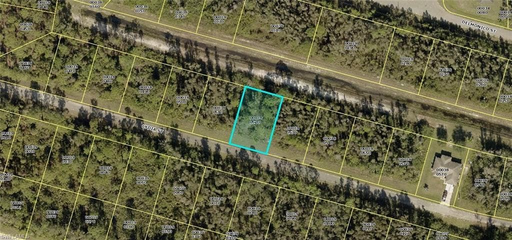 623 Lydia ST LEHIGH ACRES, FL 33974
