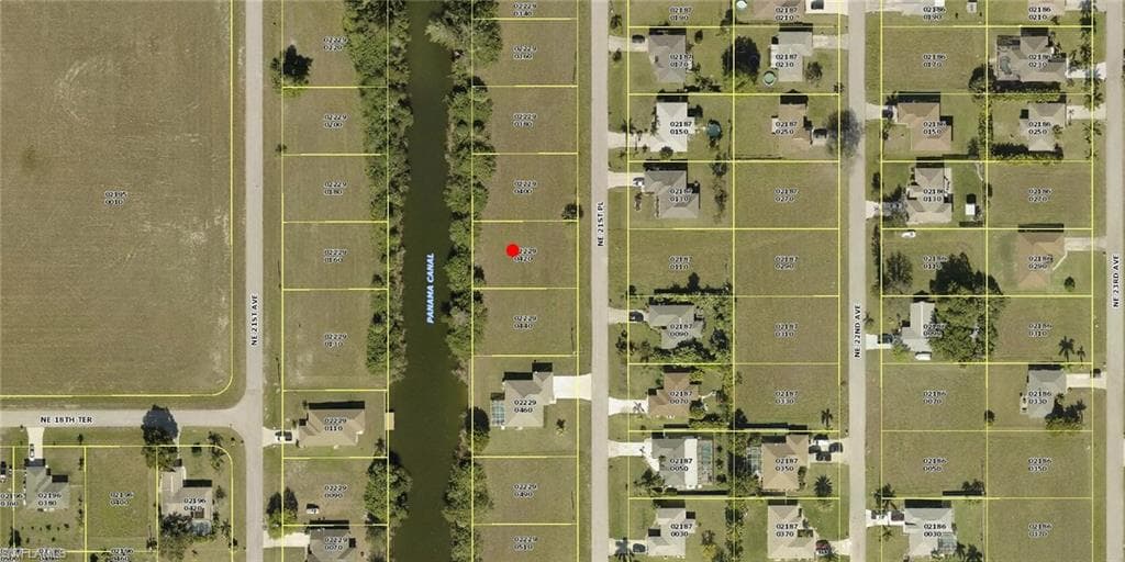 1824 NE 21st PL CAPE CORAL, FL 33909