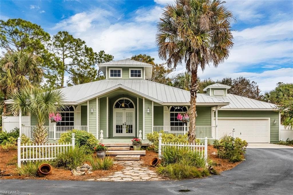 640 11th ST SW NAPLES, FL 34117