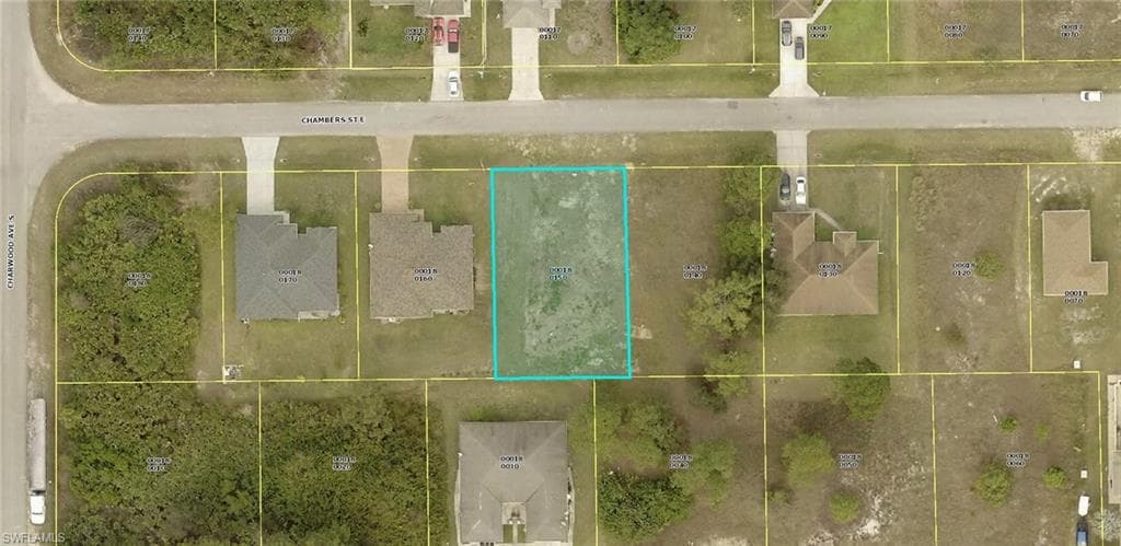 640 Chambers ST E LEHIGH ACRES, FL 33974