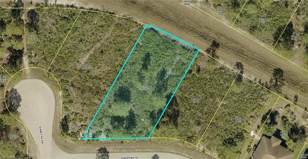 1870 Valmont ST LEHIGH ACRES, FL 33972