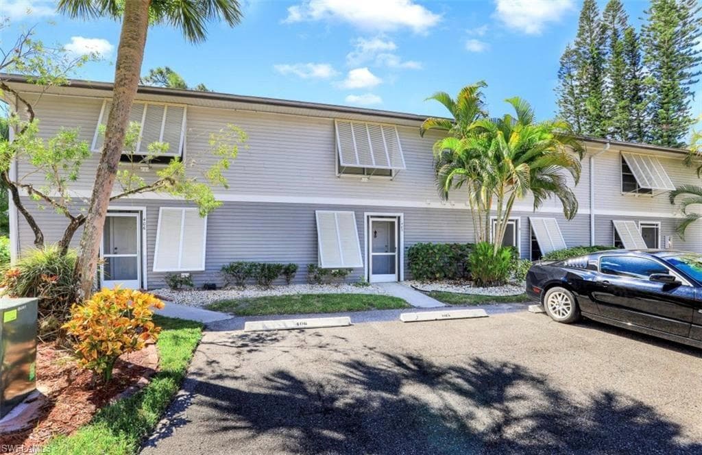 25498 Cockleshell DR 404 BONITA SPRINGS, FL 34135