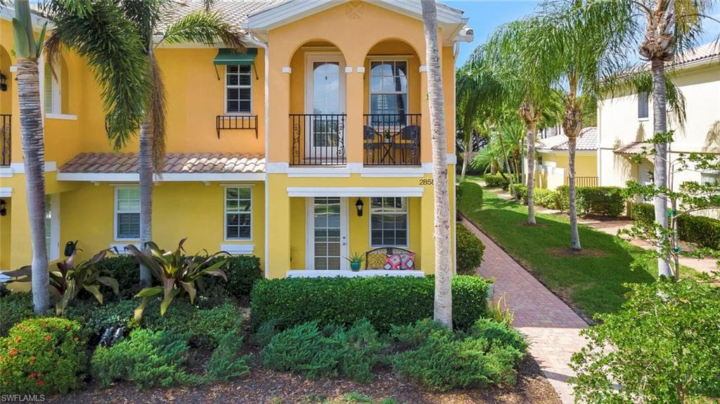 28582 Alessandria CIR BONITA SPRINGS, FL 34135