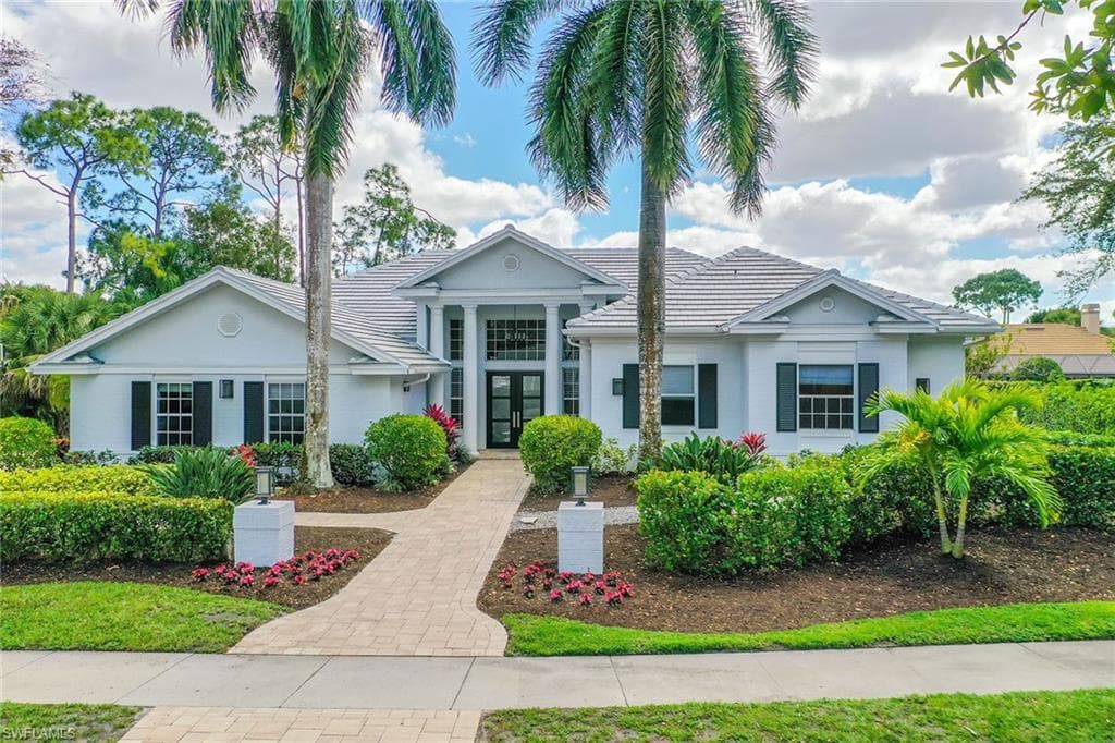 2274 Hawksridge DR NAPLES, FL 34105