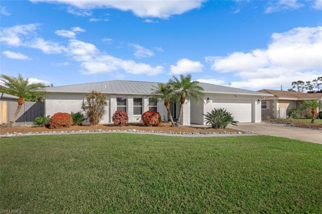 128 Coral Vine DR NAPLES, FL 34110