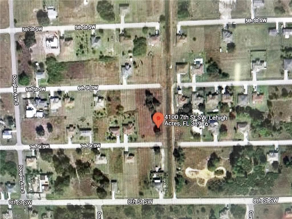 4100 7th ST SW LEHIGH ACRES, FL 33976