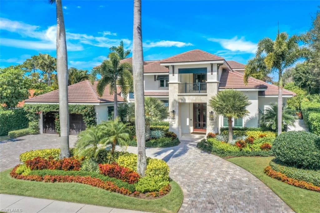 569 Neapolitan WAY NAPLES, FL 34103