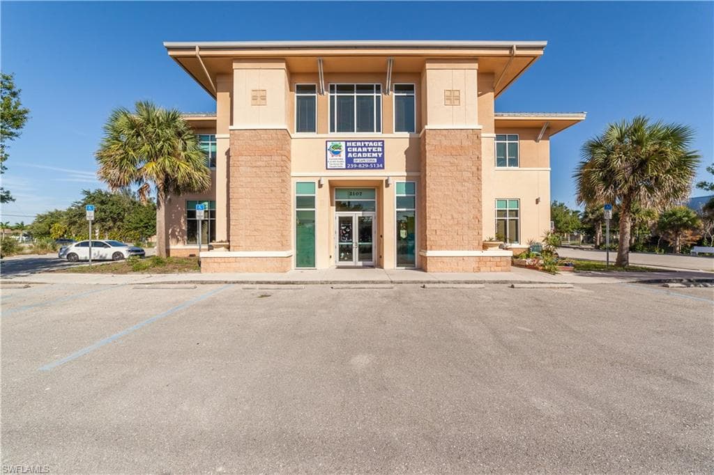 2107 Santa Barbara BLVD CAPE CORAL, FL 33991