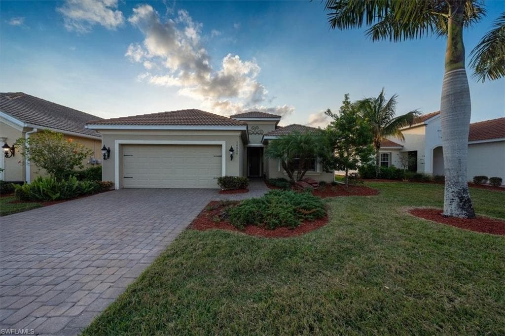 14554 Manchester DR NAPLES, FL 34114
