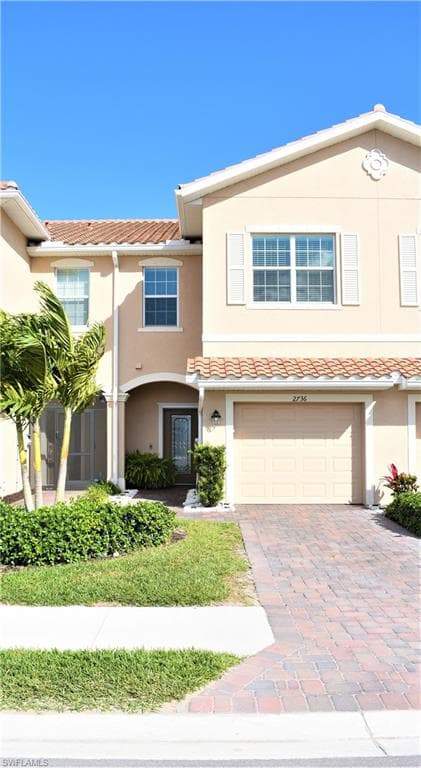 2736 Blossom WAY NAPLES, FL 34120