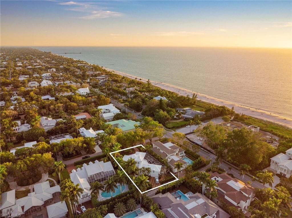 145 3rd AVE N NAPLES, FL 34102