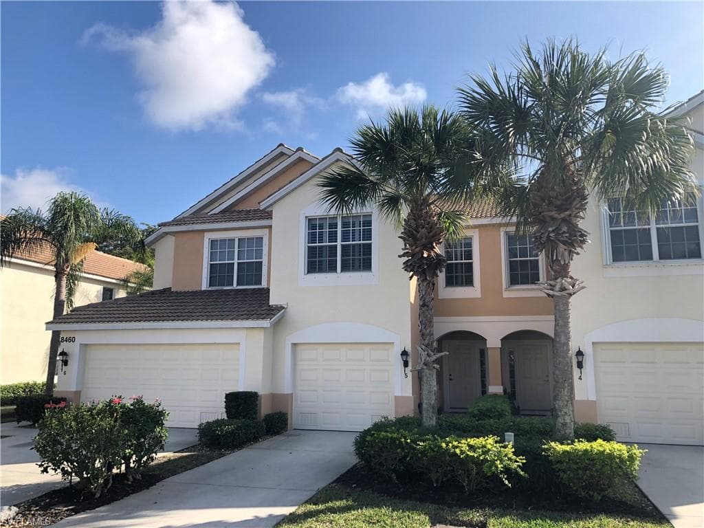 8460 Village Edge CIR 5 FORT MYERS, FL 33919