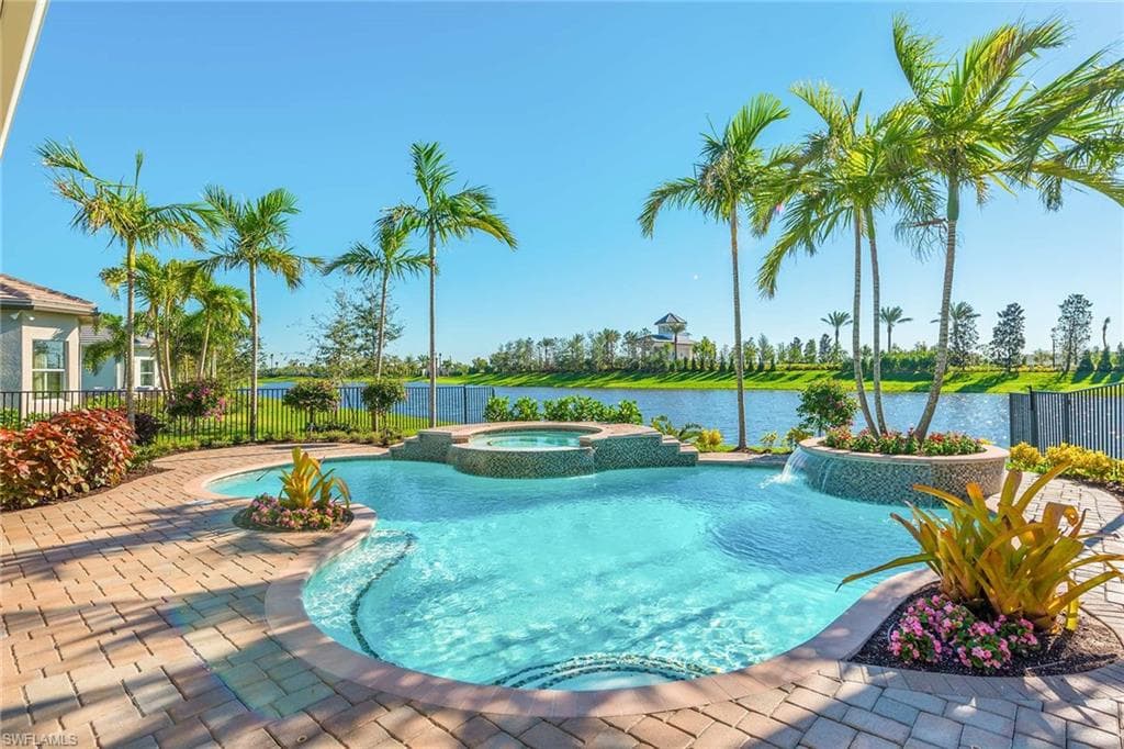 28364 Turin CT BONITA SPRINGS, FL 34135