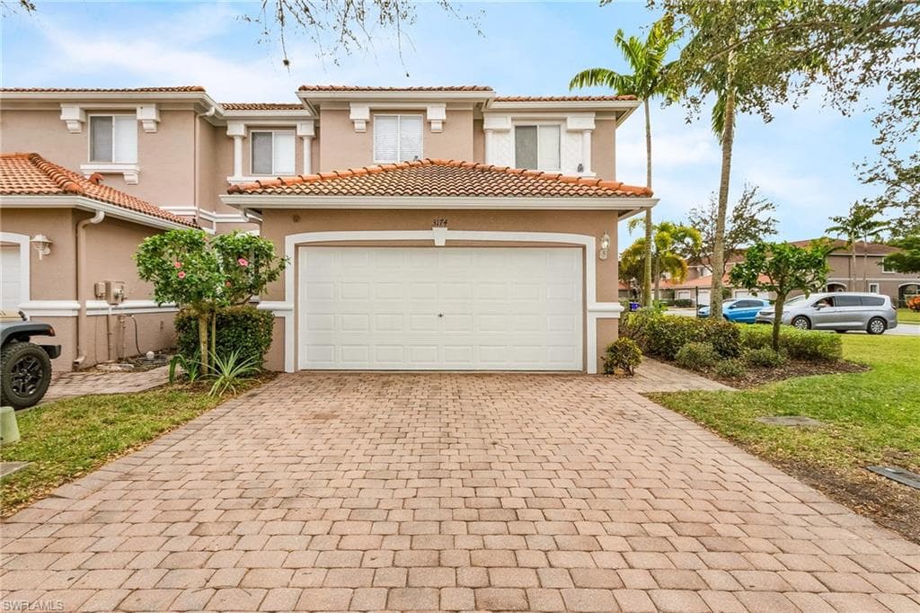 3174 Antica ST FORT MYERS, FL 33905