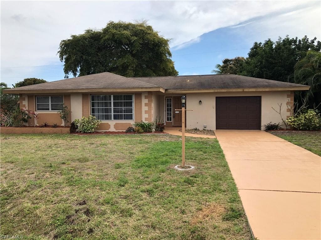 630 SE 34th ST CAPE CORAL, FL 33904